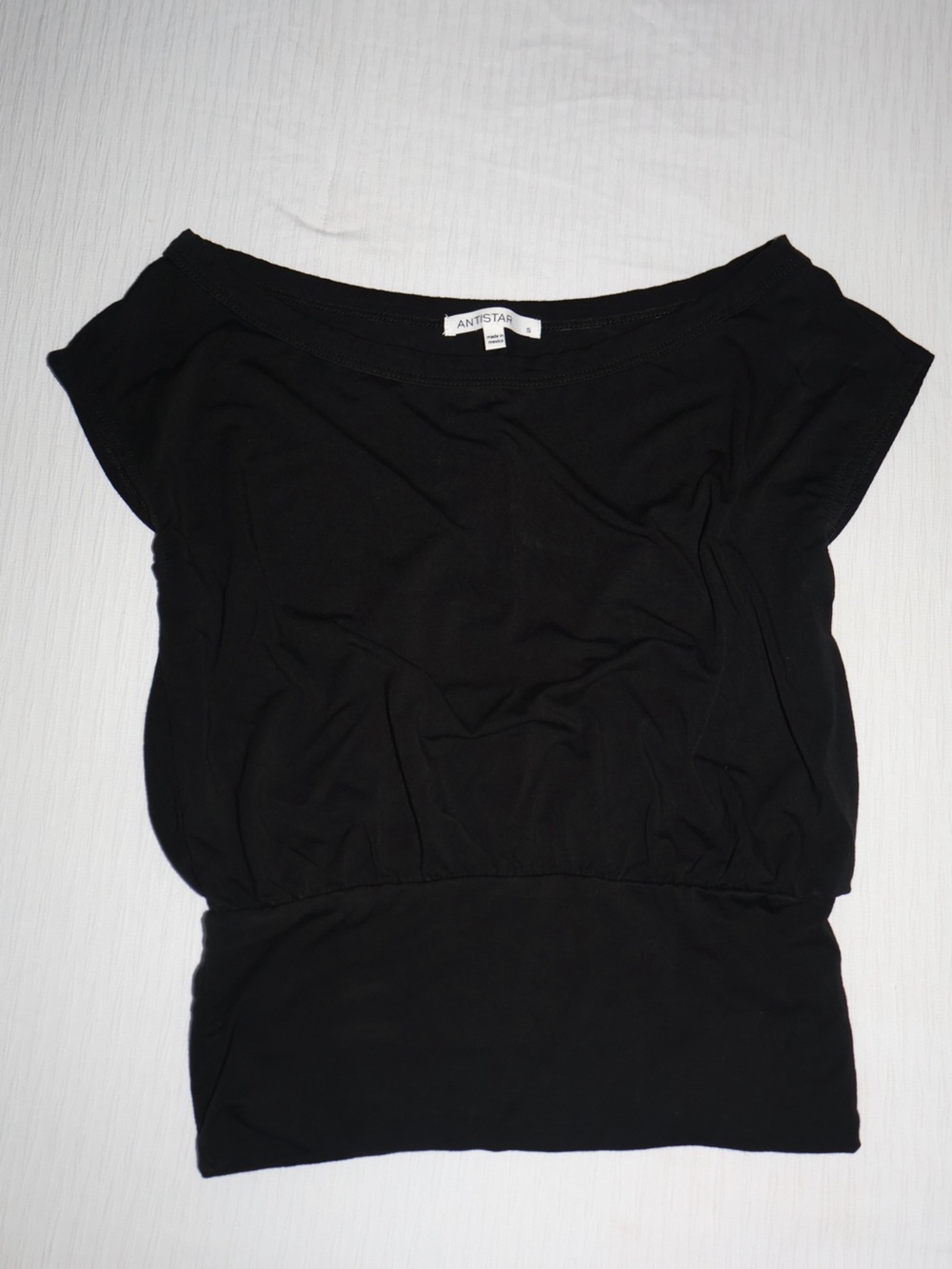 ANISTAR Black Short-Sleeve Top - Cinched at the waist